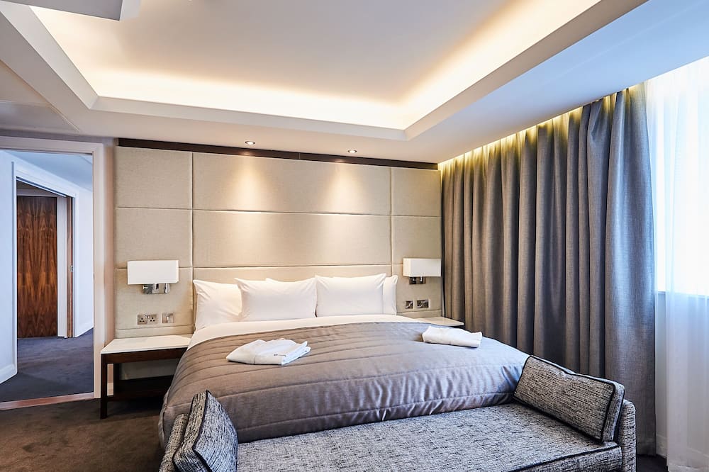 パーク レジス バーミンガム 写真