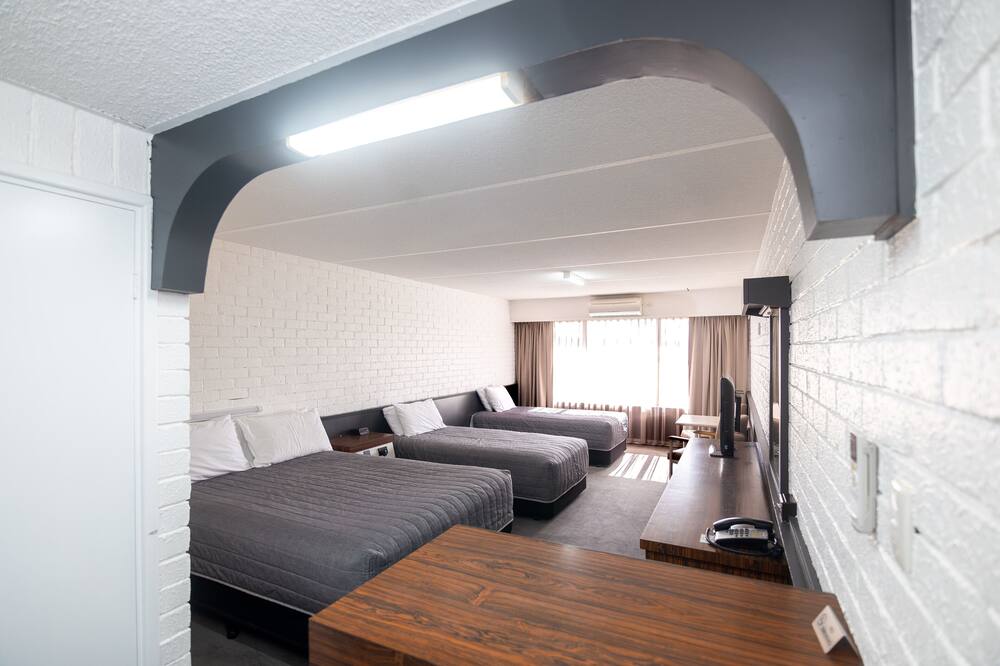 ドッグロックモーテル 写真