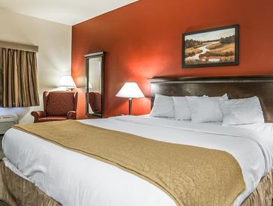 コンフォート イン & スイーツ ニア ユニバーシティ オブ ワイオミング 写真