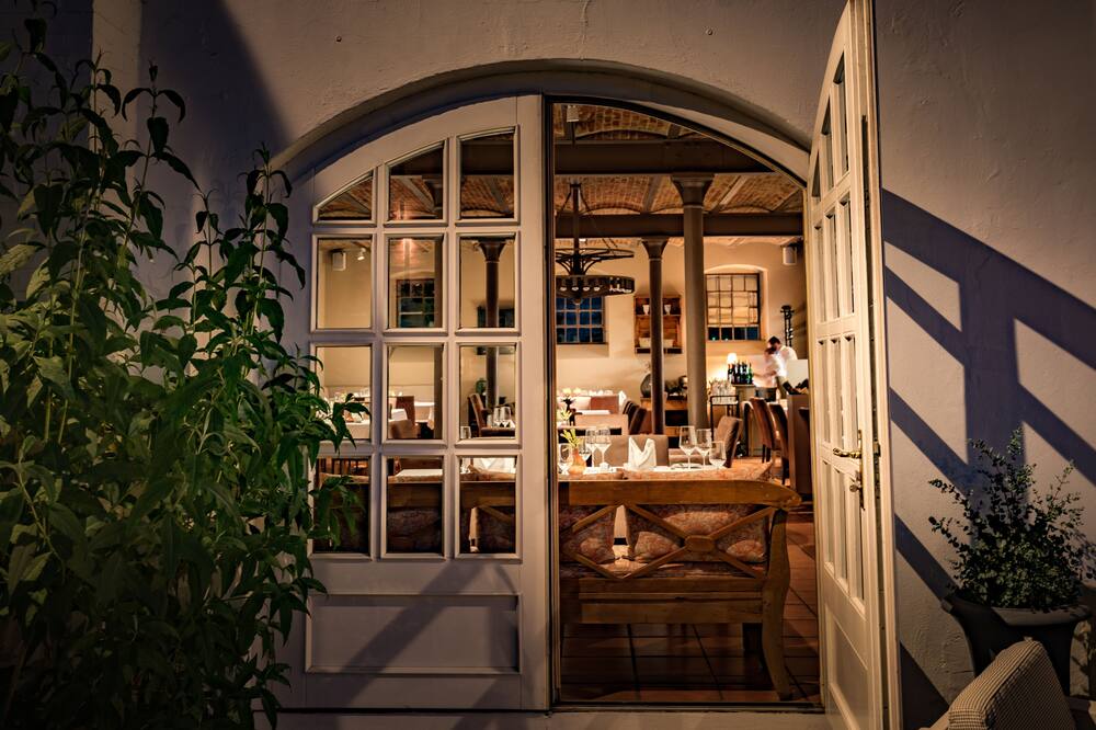 ロマンティック ホテル アム ブリュール 写真