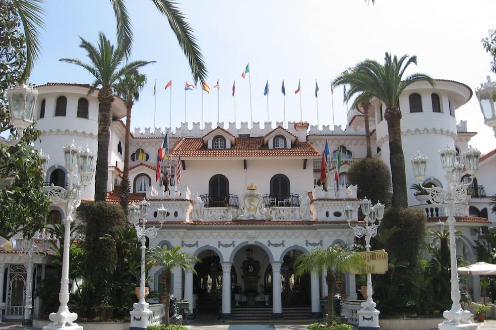 グランド ホテル ラ ソンリーザ 写真