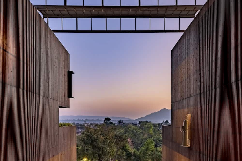 ラディソン リゾート アンド スパ ロナバラ 写真