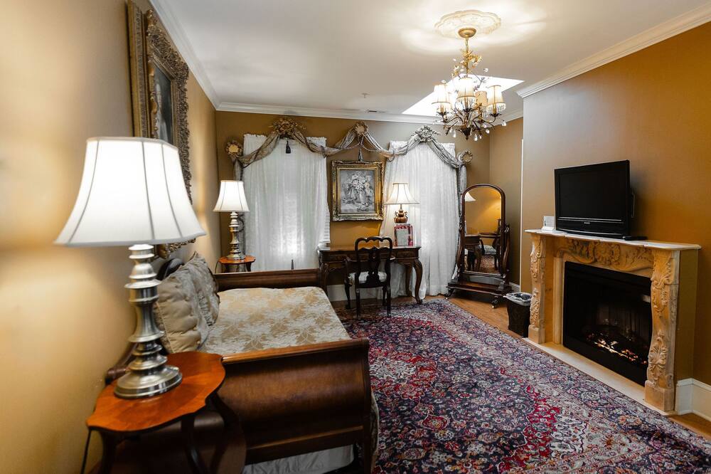 1840s Carrollton Inn 写真