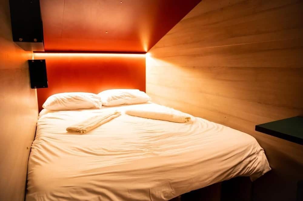 シネマ ホステル エルサレム 写真