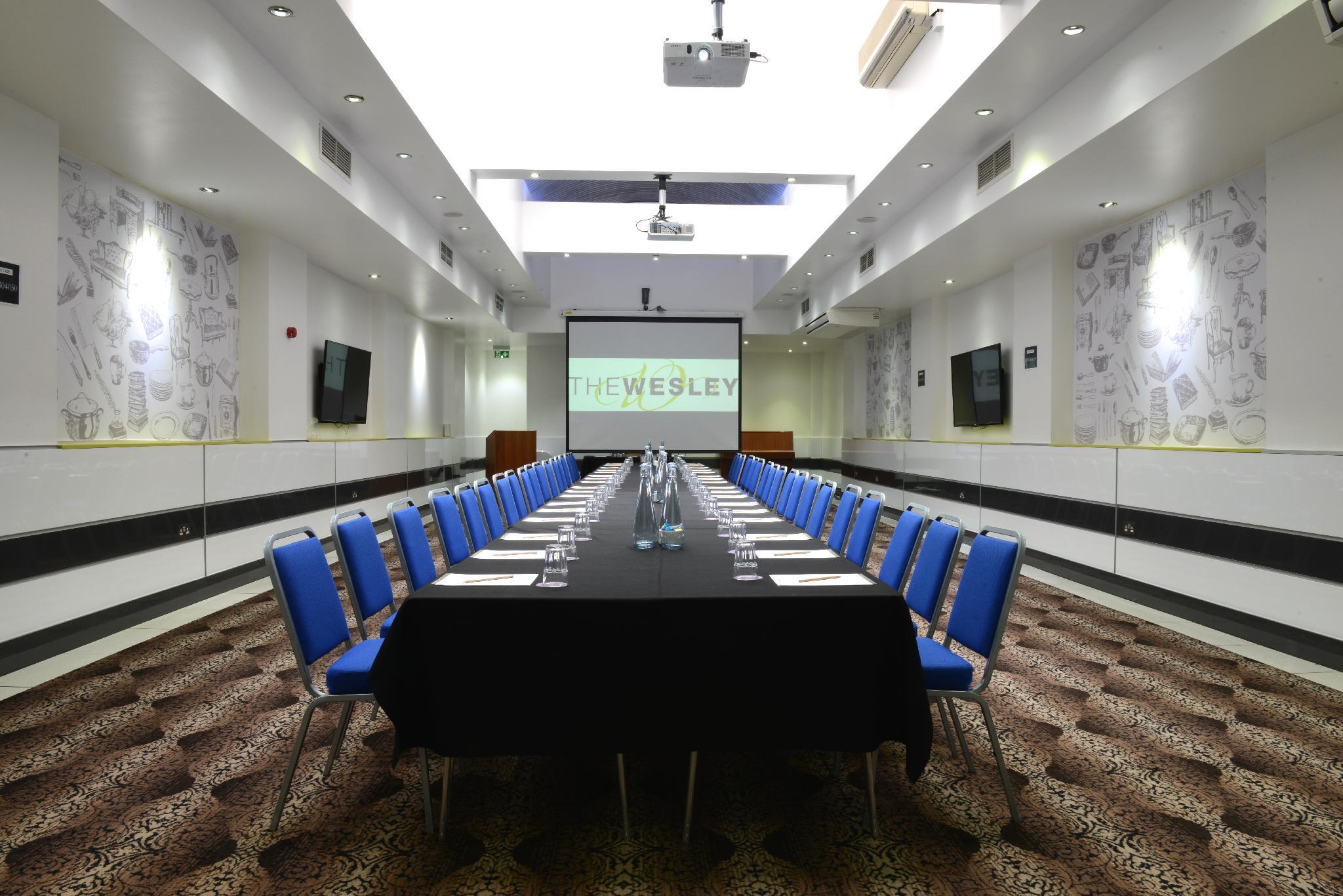 ザ ウェズリー ユーストン 写真