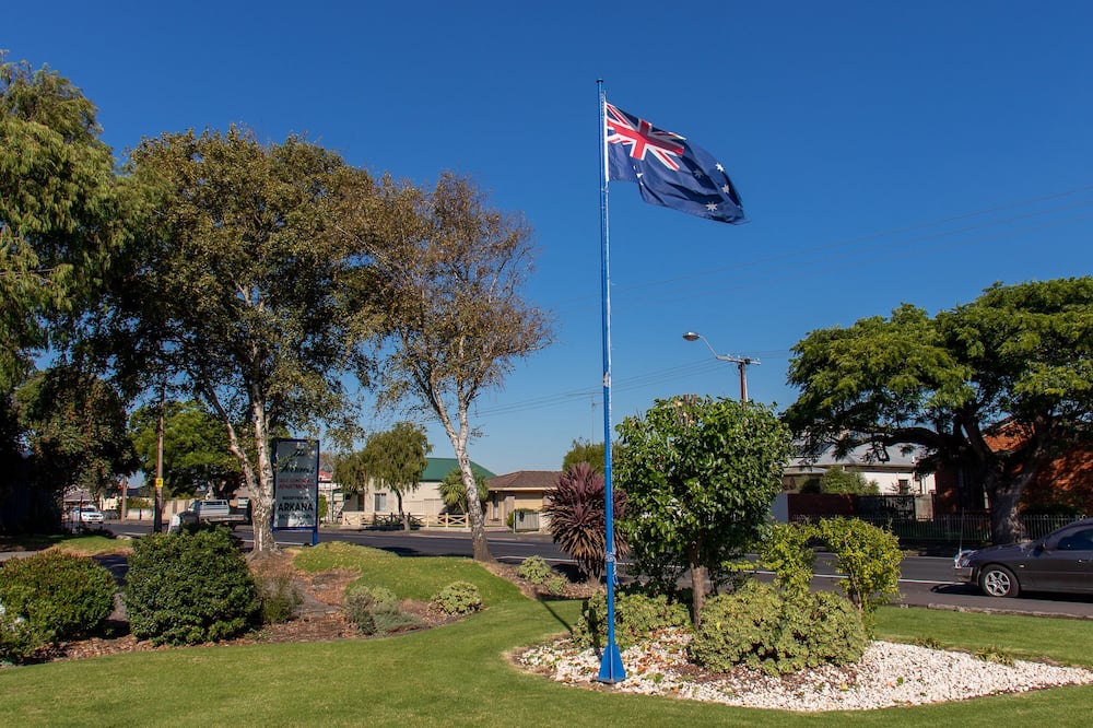 アーカナ モーター イン & テラス アパートメンツ 写真