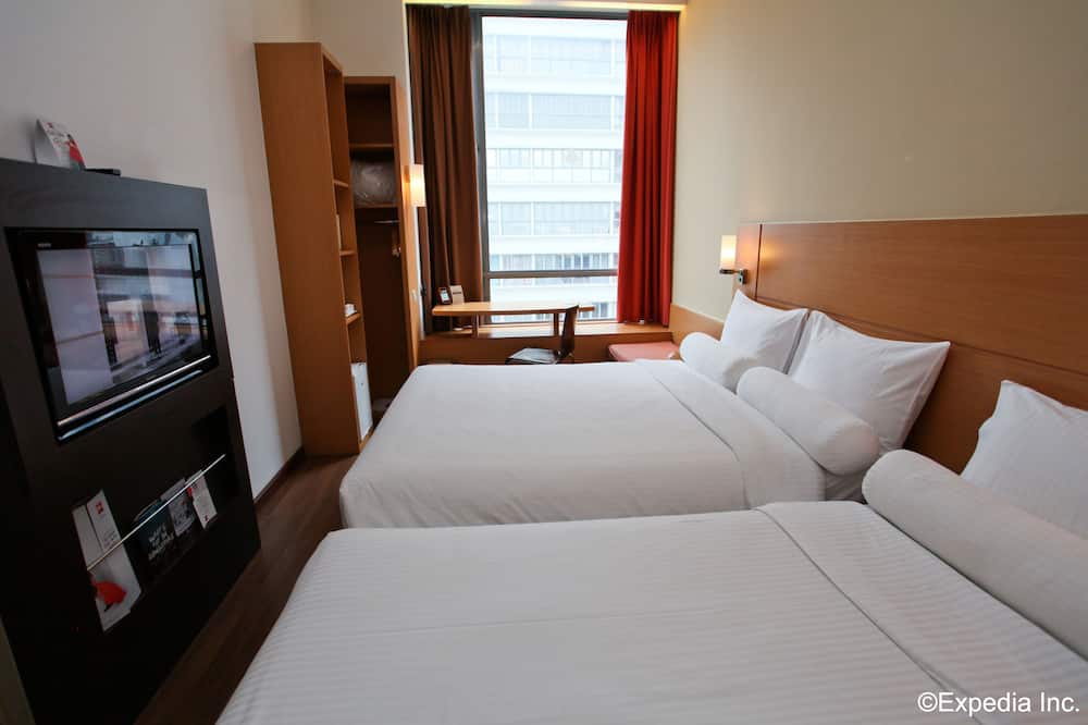 イビス ホテル シンガポール ノベナ 写真