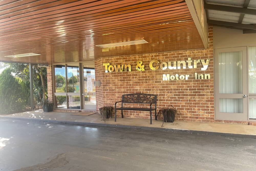 タウン アンド カントリー モーター イン フォーブス 写真