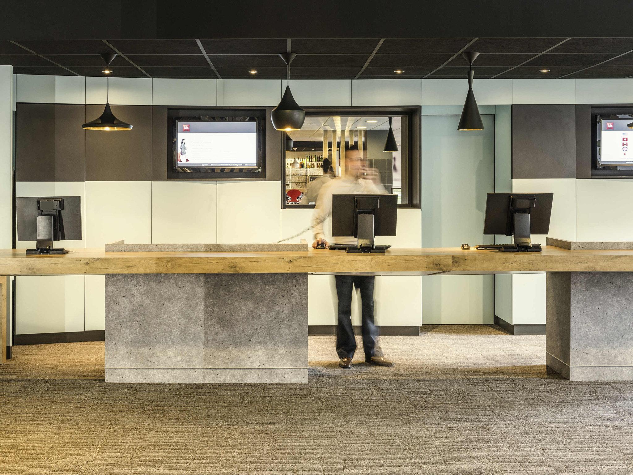 イビス パリ ポルト ド バニョレ 写真