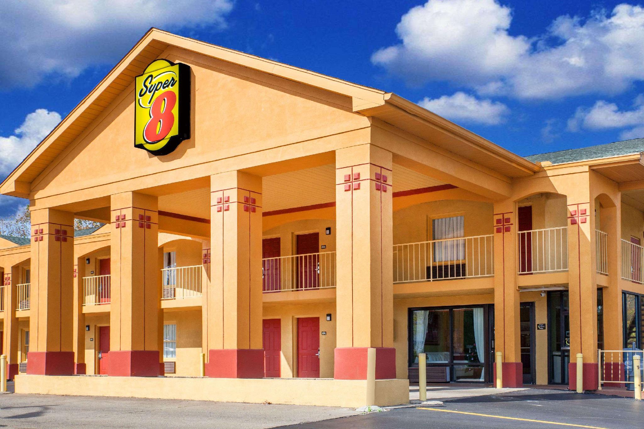 スーパー 8 バイ ウィンダム ナッシュビル ウエスト 写真