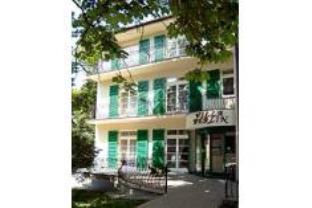 エンサナ ヴィラ トラヤャン 写真