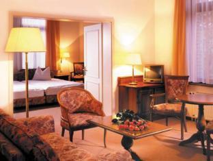 ホテル アートゥスホフ 写真