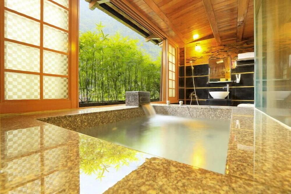 フルムーン スパ 写真