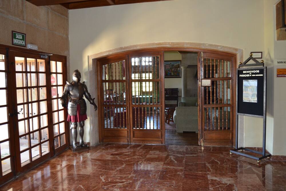 パラドール デ ベリン 写真