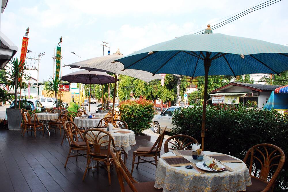 ナック ナカラ ホテル 写真