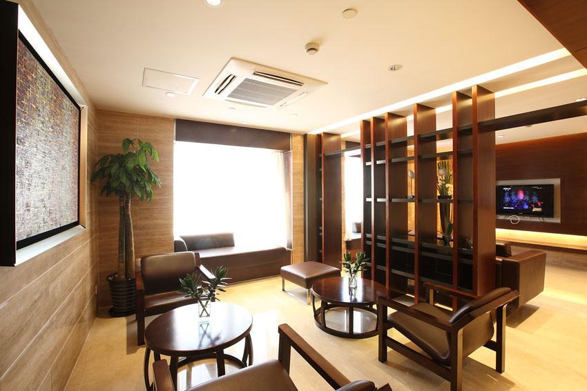 ジーアイ ホテル シャンハイ ジンアン シャン カンディン ルー 写真