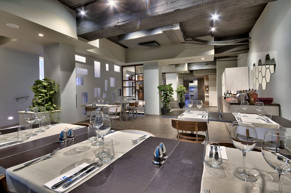 ルナ ホリデイ コンプレックス 写真