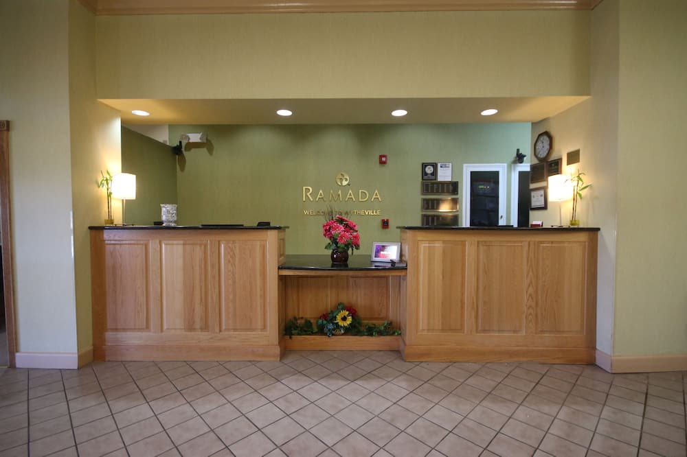 ラマダ バイ ウィンダム ウィズビル 写真