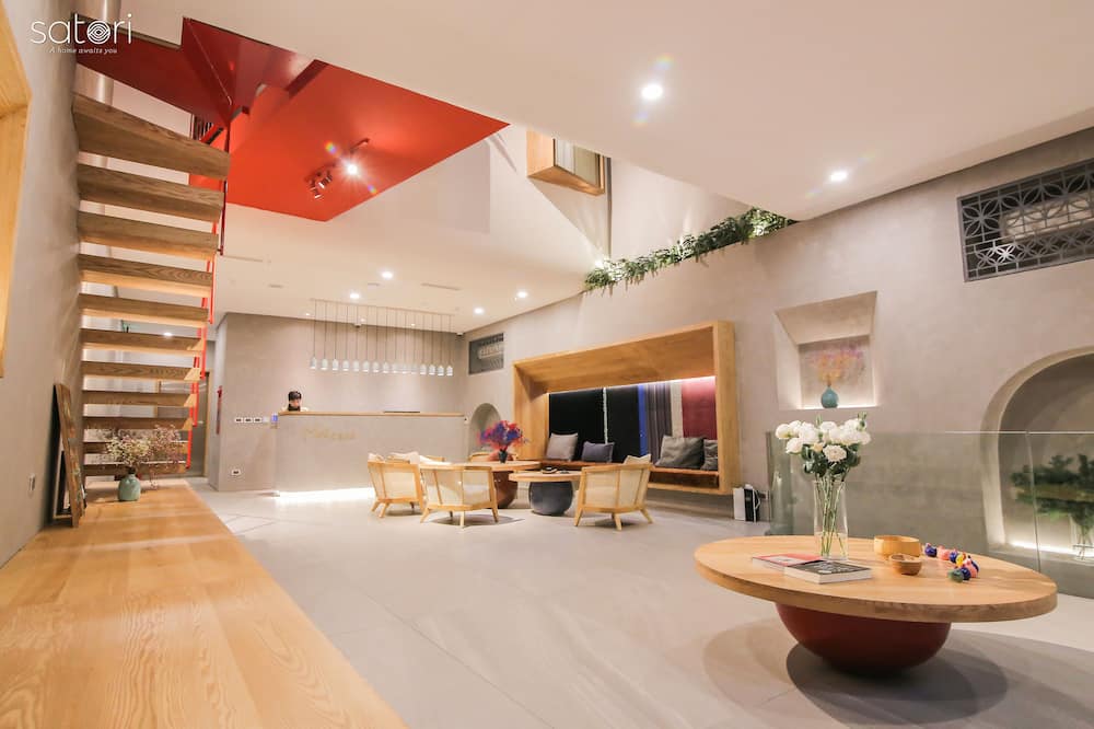 ミア カサ バイ サトリ 写真