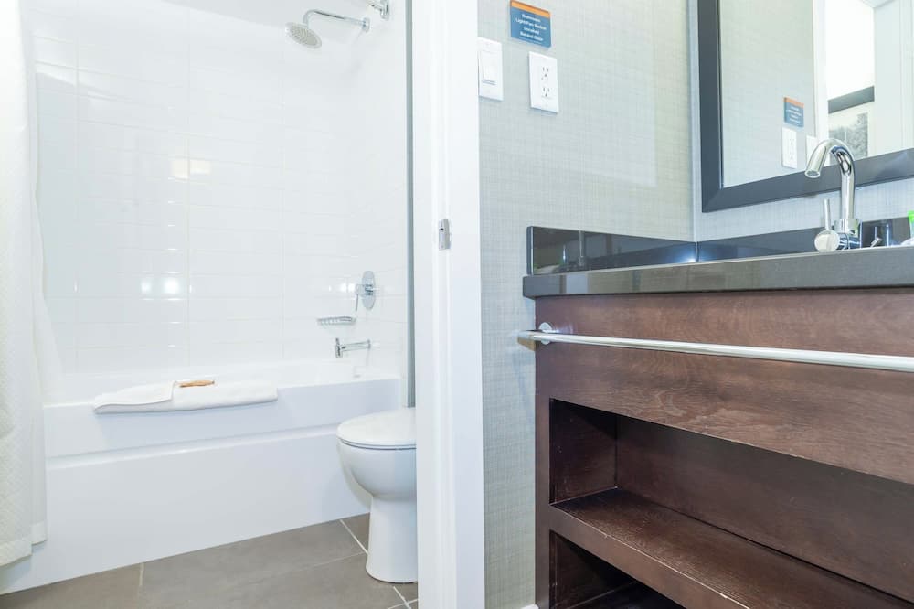 Sandman Hotel Vernon 写真