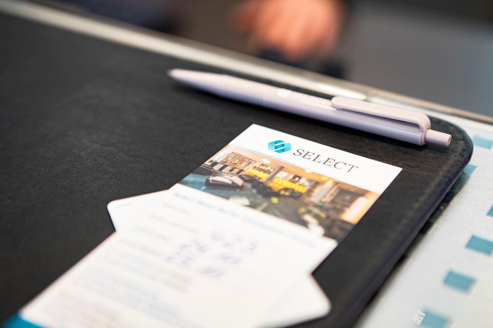 ガーナー ベルリン チェックポイント チャーリー バイ IHG 写真