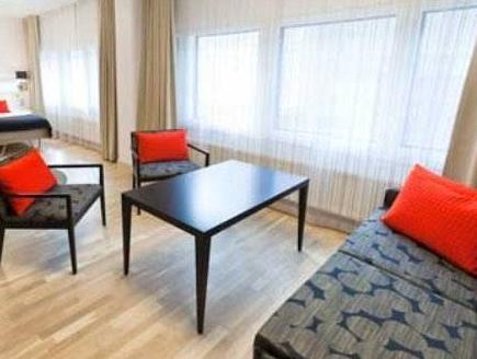 スカンディック ジュリア 写真