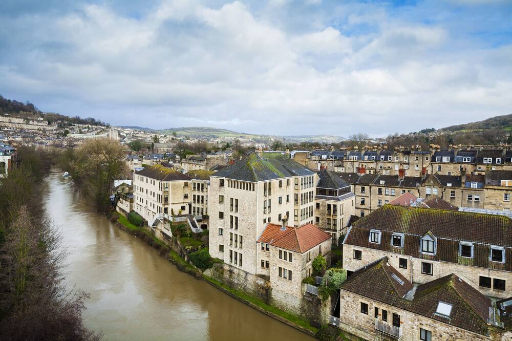 ダブルツリー バイ ヒルトン バース 写真