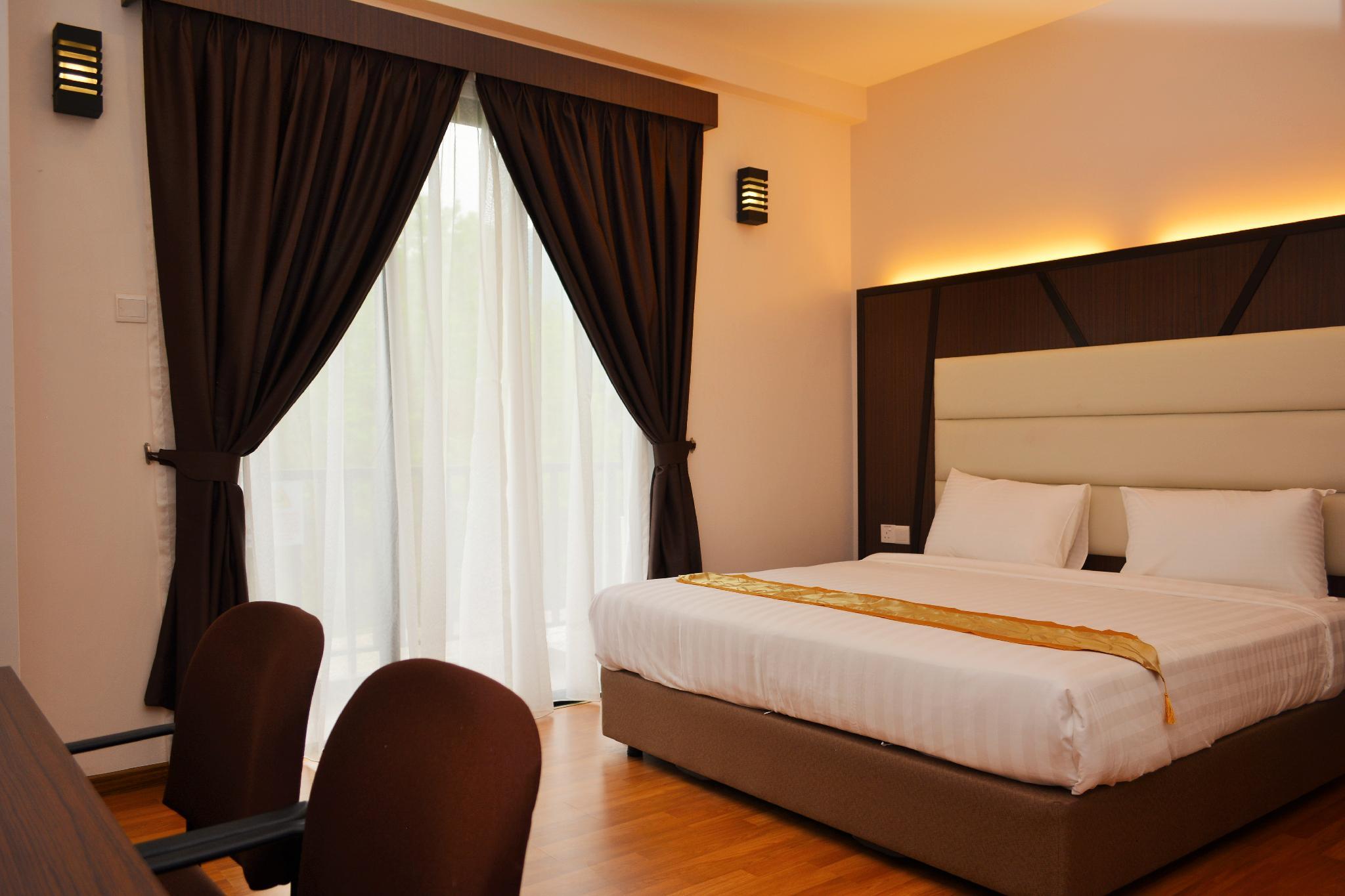 ホテル グランド バロン 写真