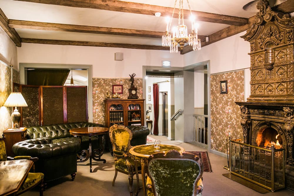 アントニウス ホテル 写真