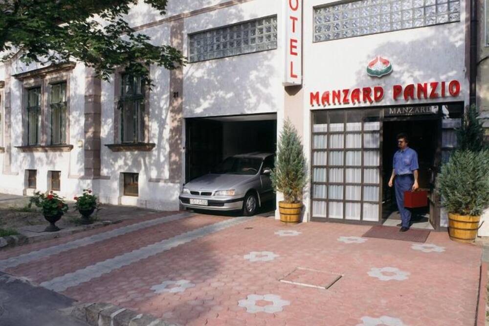 マンザードパンジオ 写真