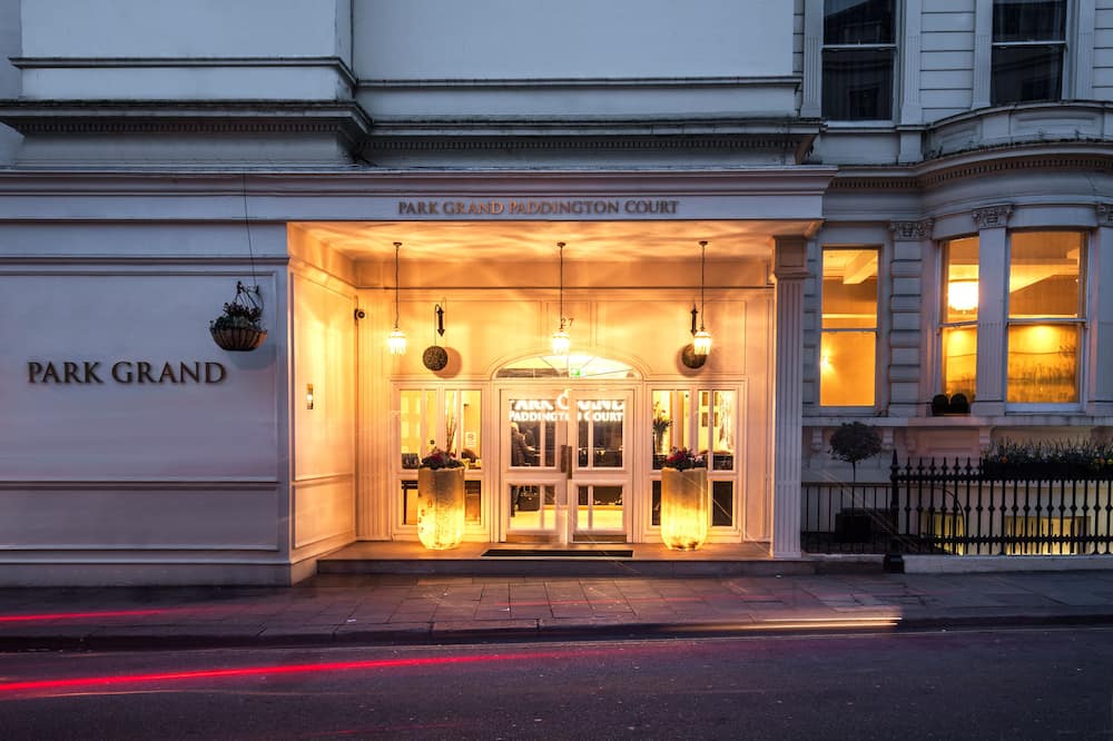 パーク グランド パディントン コート 写真