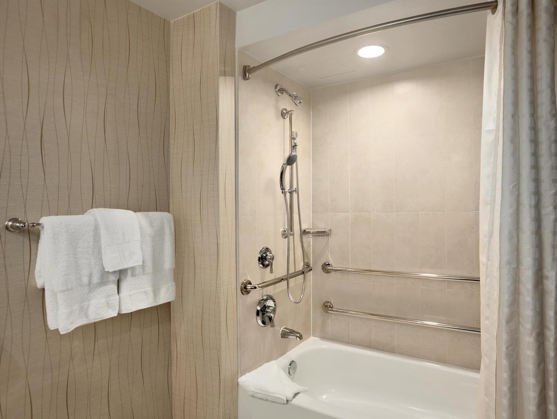 ヒルトン ローズモント シカゴ オヘア 写真