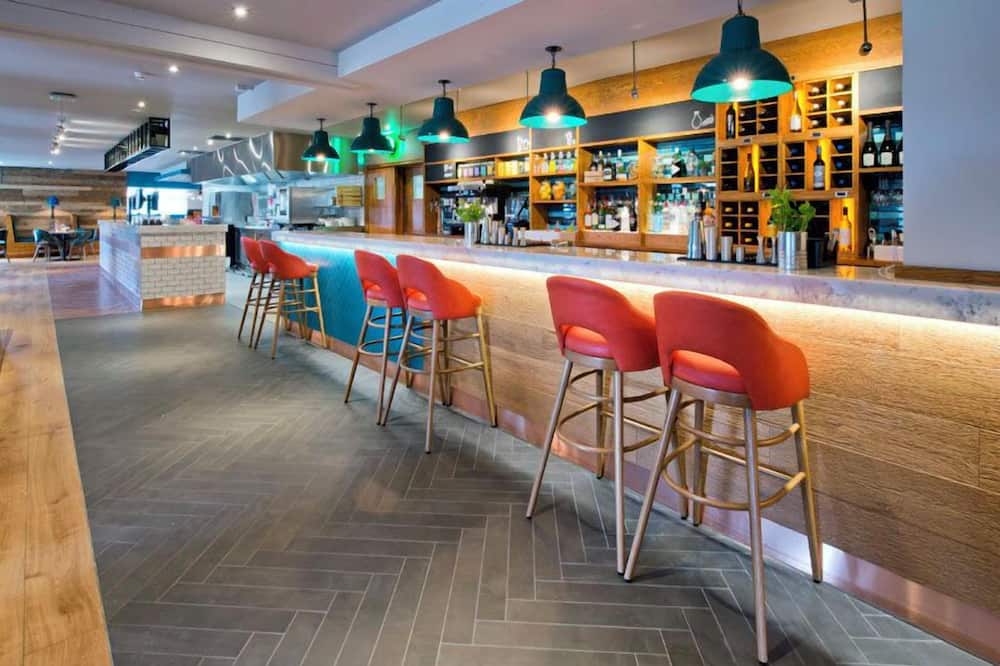 プレミア イン バーミンガム オールドベリー - M5 ジャンクション2 写真