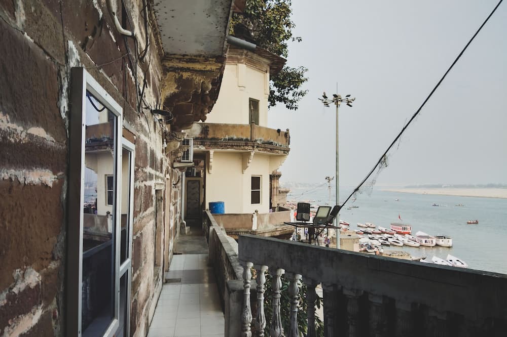 パレス オン ステップス 写真