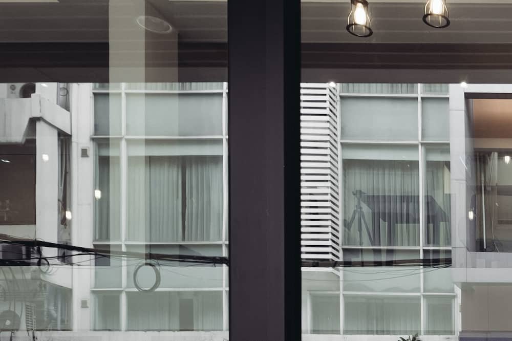 チャイナ コージー アソーク 写真