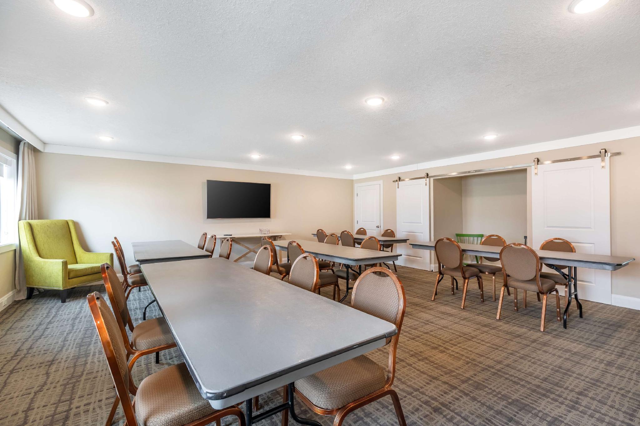 Best Western Plus University Park Inn & Suites 写真