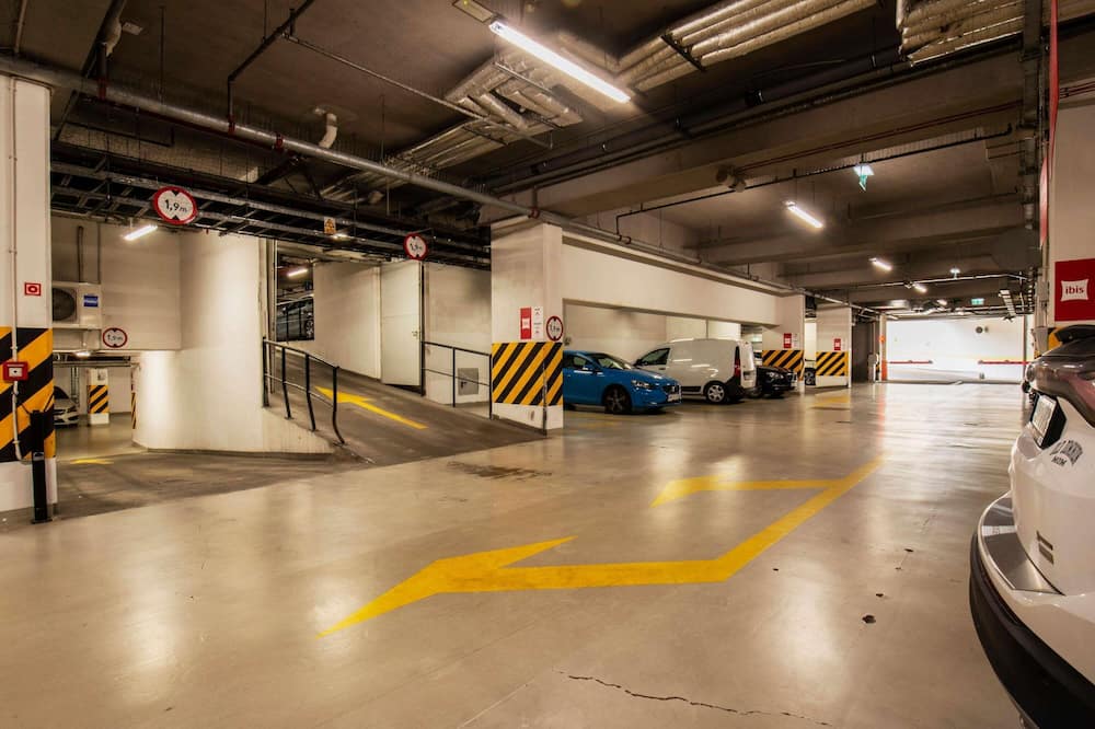 イビス ワルシャワ スタレミャスト ホテル 写真