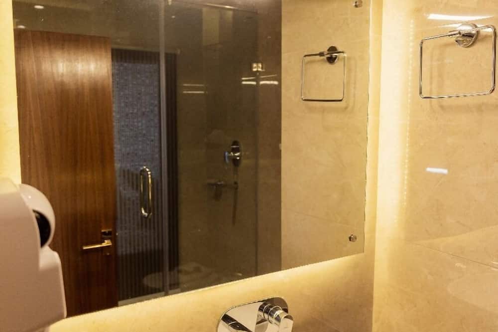 ホテル チャウウタリ ナガルコット 写真