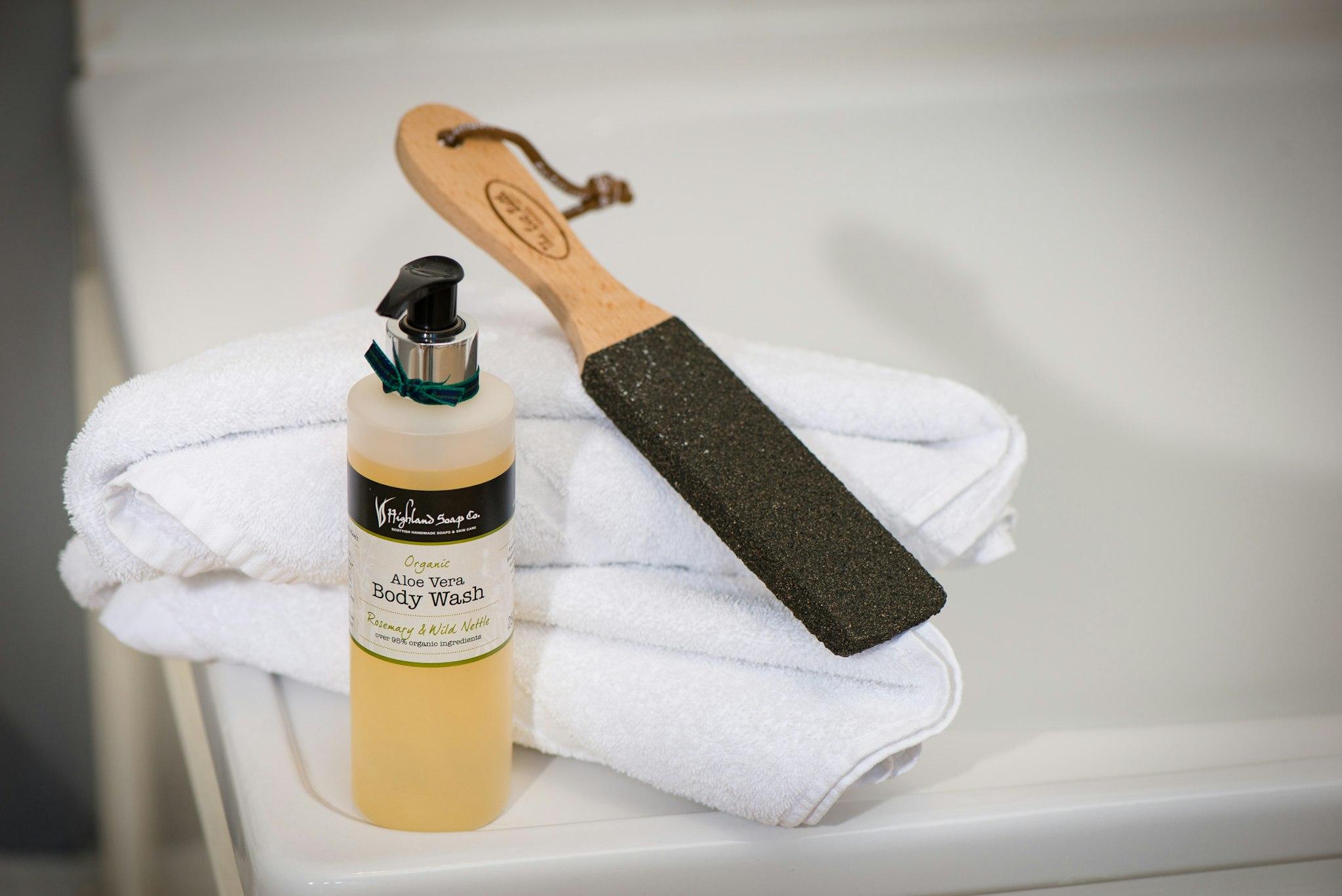 ジ アトール アームズ ホテル 写真