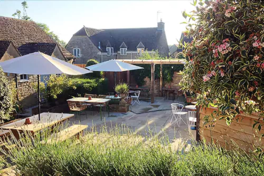 ジ オールド ストックス イン 写真