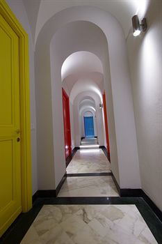 ネクスト ドア ゲスト ハウス 写真