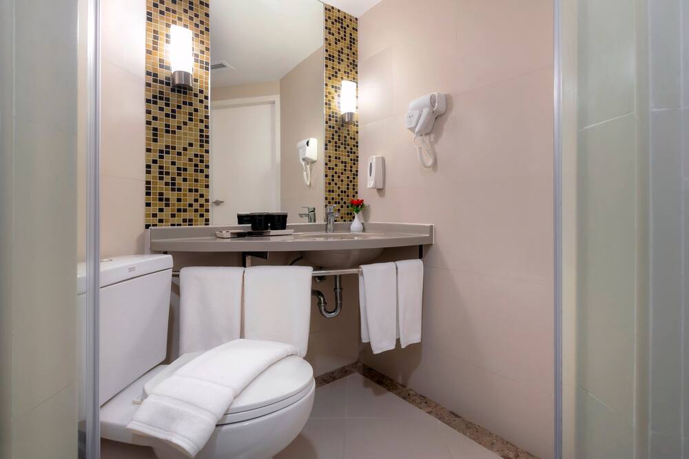 イビス プーケット パトン 写真