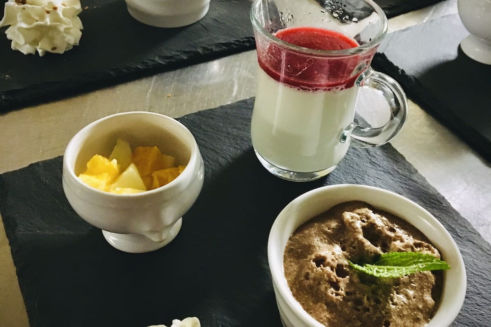 オテル ドゥ ラ ヴァレ ユーレス 写真