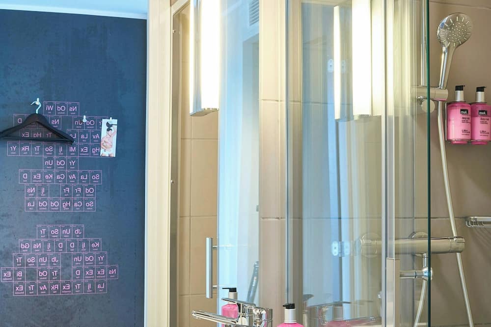 モキシー ミラノ マルペンサ エアポート 写真