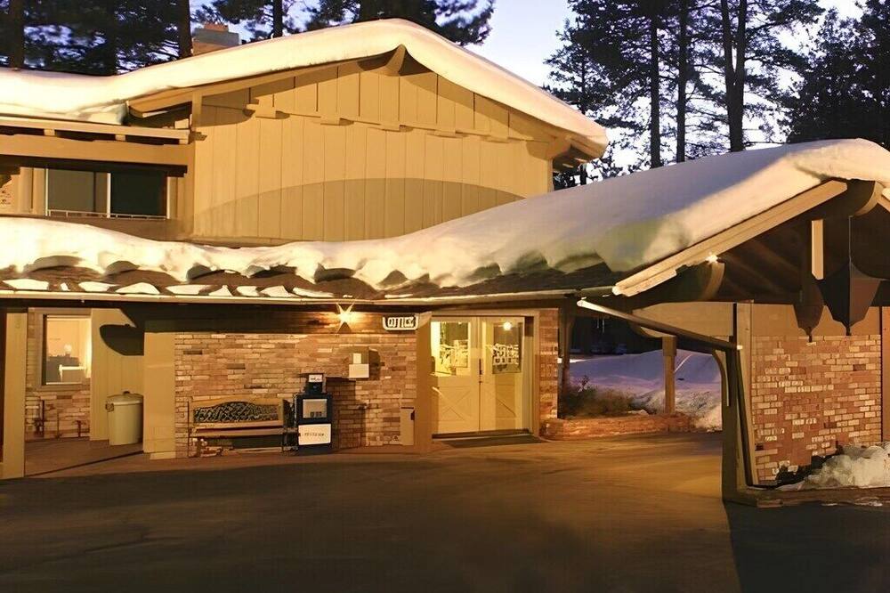 The Lodge at Lake Tahoe 写真