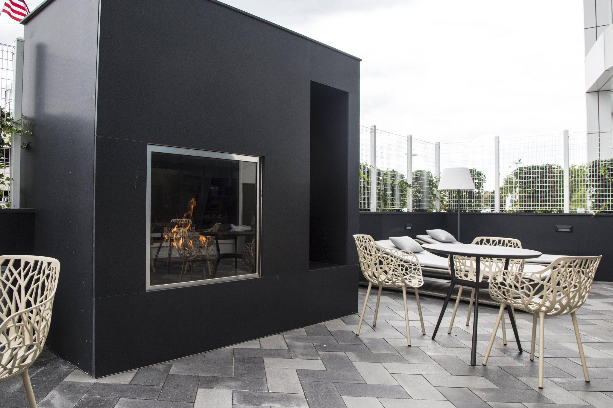 レジデンス イン バイ マリオット ニューヨーク ザ ブロンクス アット メトロ センター アトリウム 写真