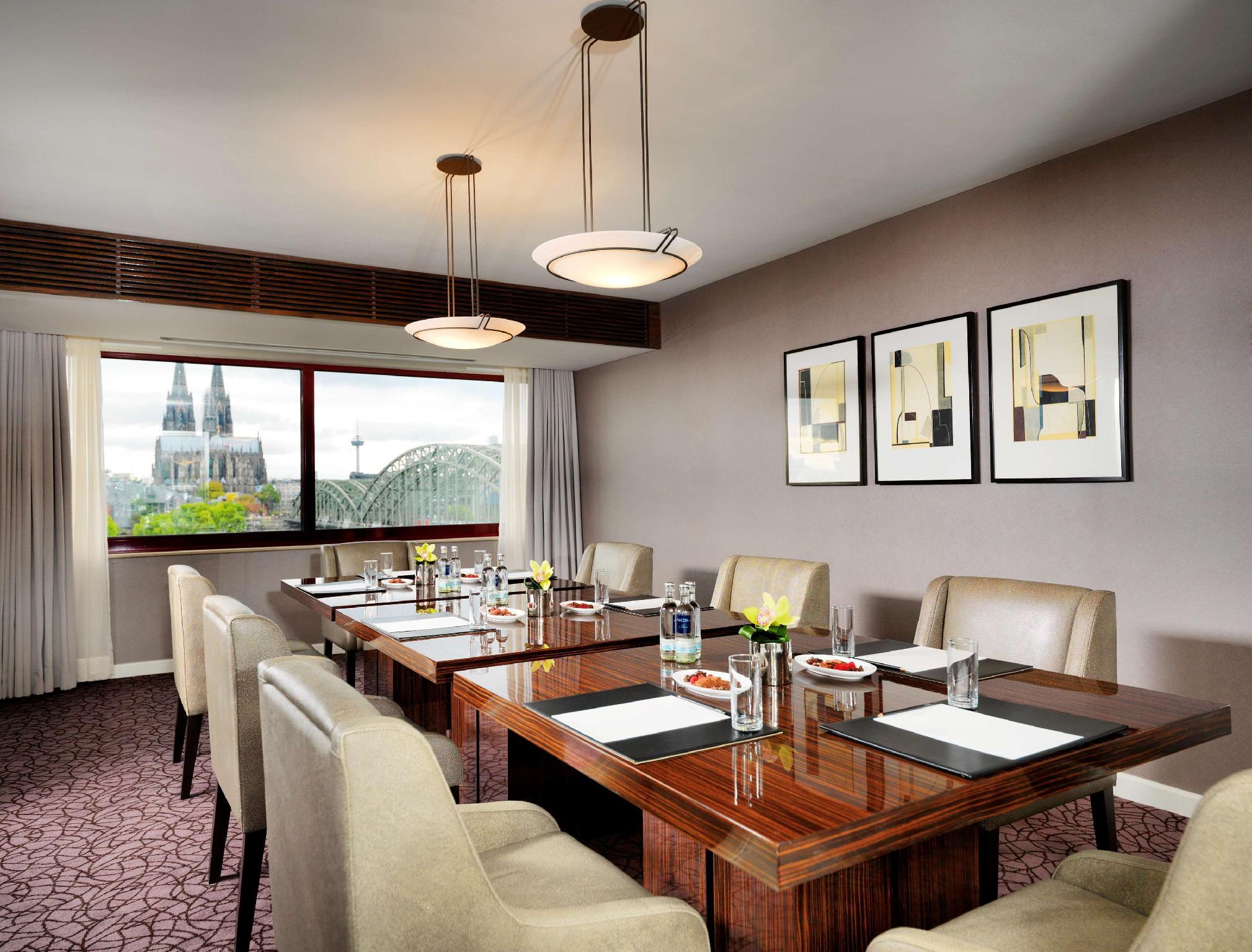 ハイアット リージェンシー ケルン 写真