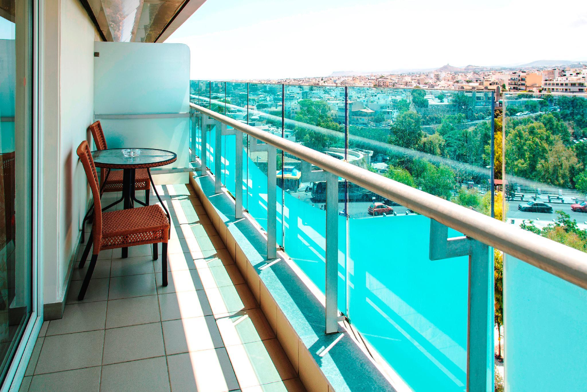 カプシス アストリア へラクリオン 写真