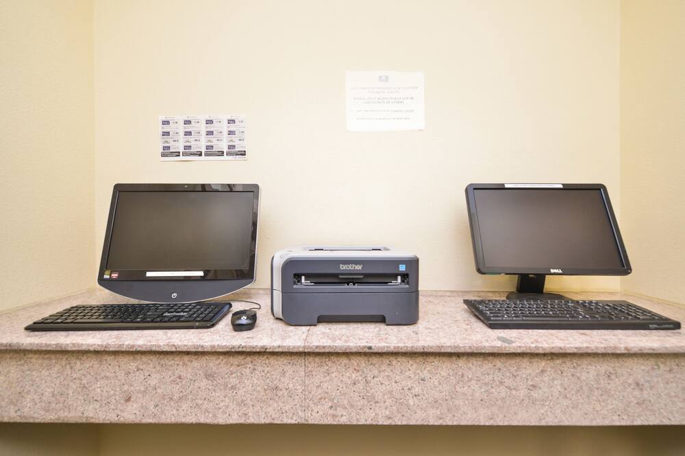 レッド カーペット イン ニューアーク アービントン、ニュージャージー 写真