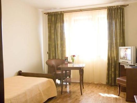 メリディアン ホテル ボルヤルスキ 写真